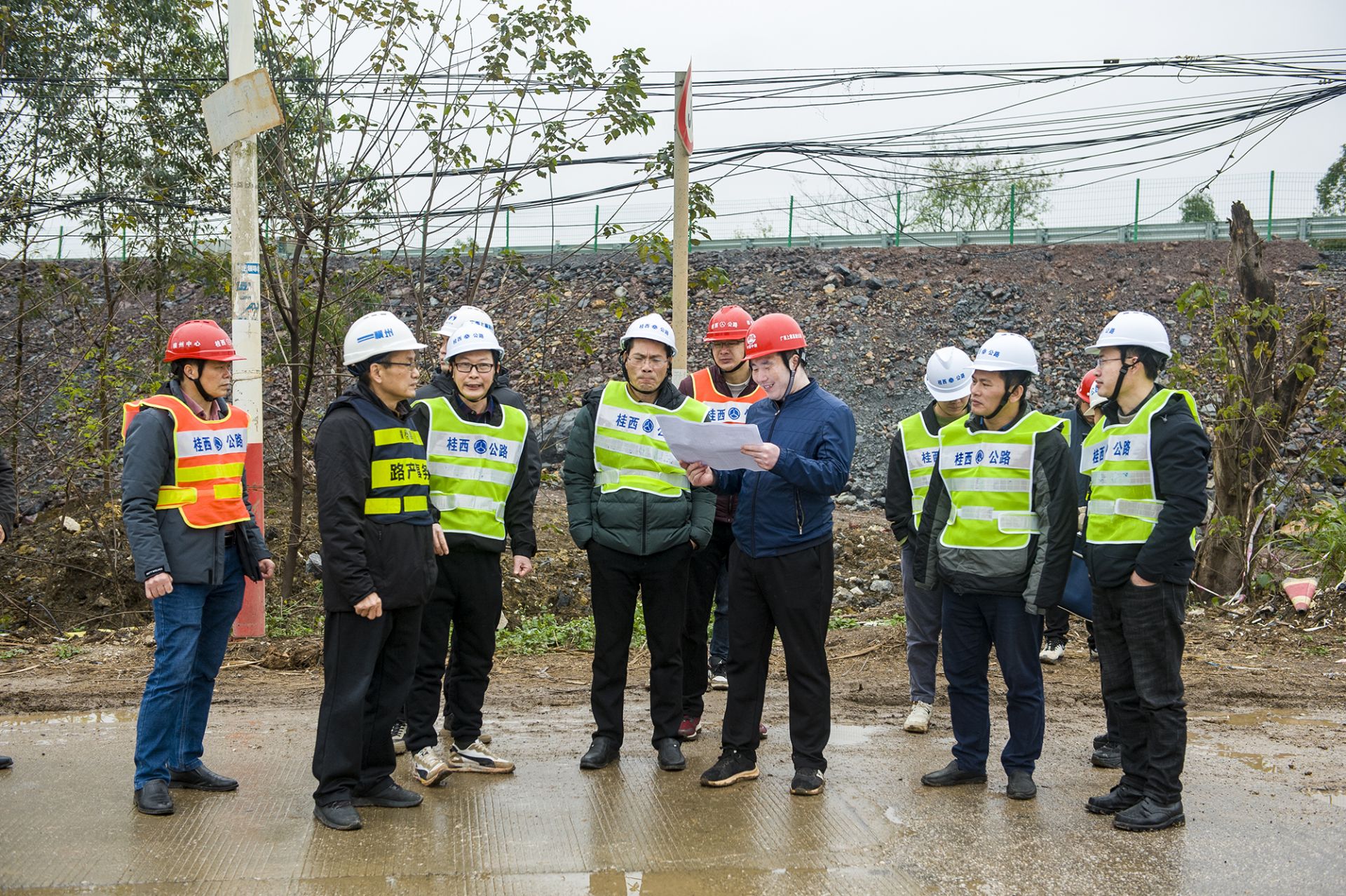 绿春县级公路维护监理事业单位最新领导概述